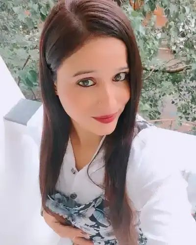Call Girls in Chandausi