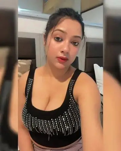 Call Girls Service Chandausi